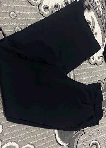 Trendyol & Milla Siyah Rahat Kesim Pantolon