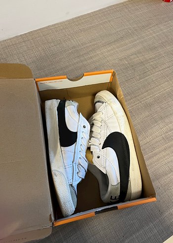 Nike Beyaz Kadın Spor Ayakkabı Velcro - Görsel 2