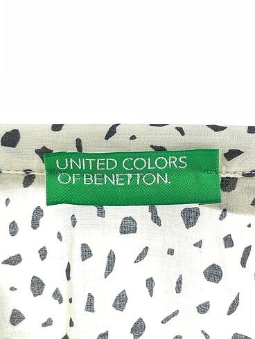 universal Beden çeşitli Renk Benetton Gömlek %70 İndirimli.