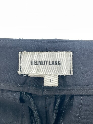 36 Beden siyah Renk Helmut Lang Kumaş Pantolon %70 İndirimli.