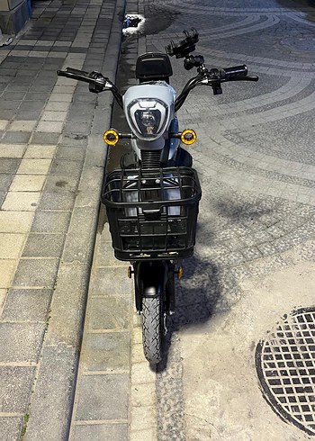 Gri Çocuk Scooterı Sepetli - Görsel 3