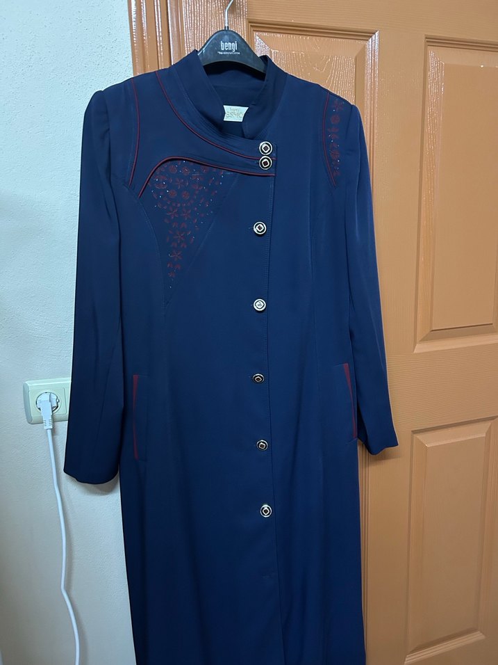 Düğmeli Lacivert Kadın pardesü - Görsel 3