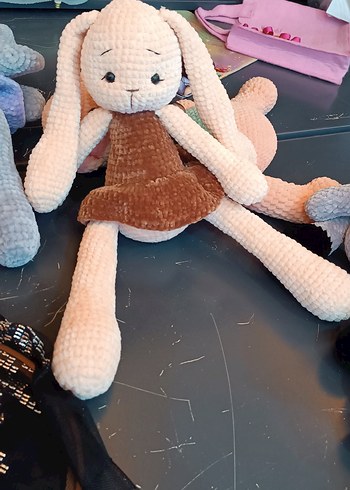 Beden Renkli Peluş Oyuncak Ayılar ve Tavşan tanesi 450