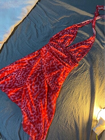Bershka Pembe leopar desenli elbise