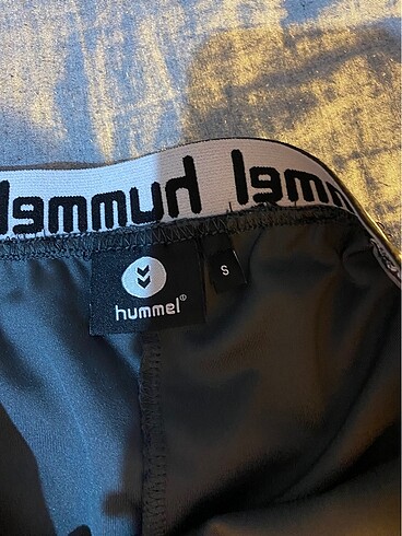 Hummel Hummel spor şortu