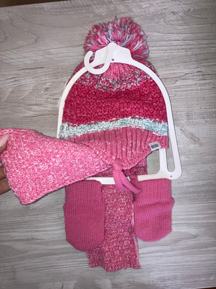 Çiçek Detaylı Pembe Örgü Çocuk Bere ve Atkı Seti - Görsel 2