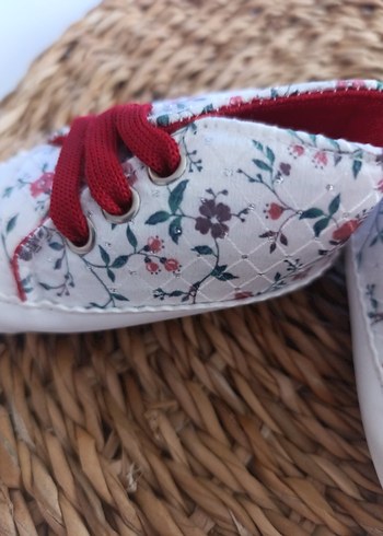 Özel Kutusunda Kız Bebek İlk Adım Ayakkabısı - Görsel 2