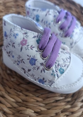 Özel Kutusunda Bebek Ayakkabısı - Görsel 5