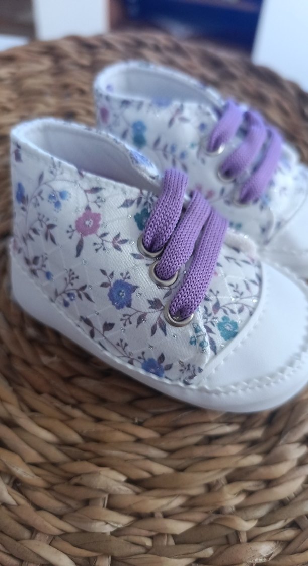 Özel Kutusunda Bebek Ayakkabısı - Görsel 5