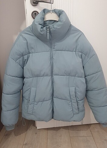 Bershka Mont
