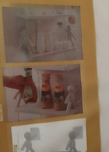 Diğer 2 tane Beyaz Animasyon Figürlü Raf ve rafTutucu