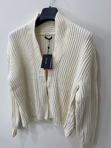 s Beden Massimo Dutti hırka