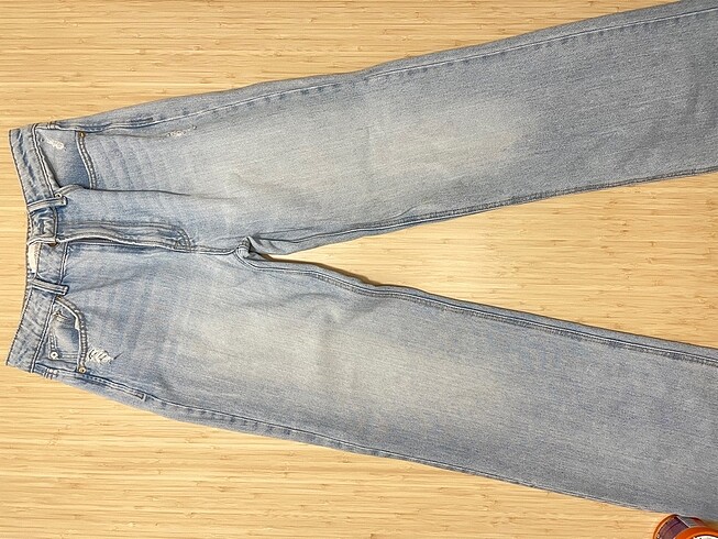 Stradivarius 38 beden açık mavi straight kot pantolon