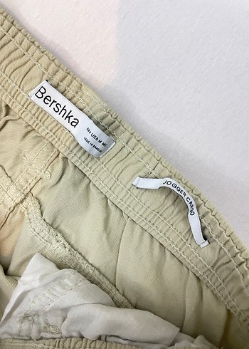 Bershka Bej Kargo Pantolon M beden - Görsel 2