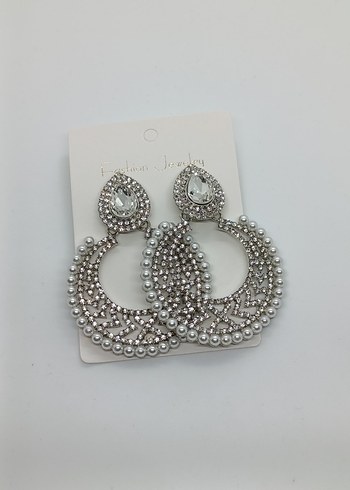 Zara Boncuk İşlemeli Mini Bohem Küpe