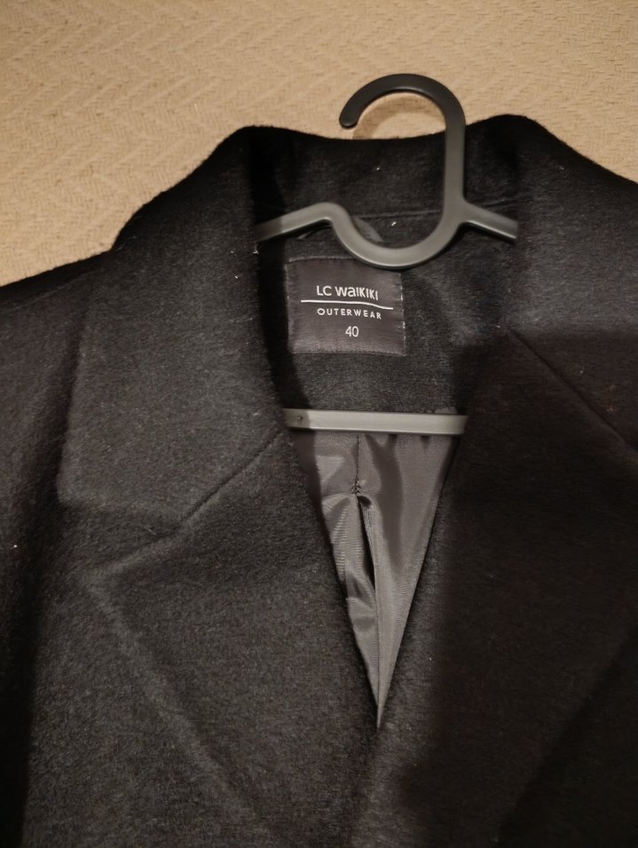 Siyah Çift Düğmeli Yün kaban - Görsel 3