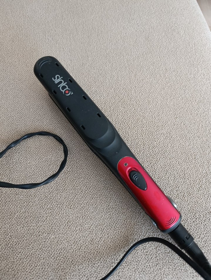 Siyah Sinbo Saç Düzleştirici - Görsel 3