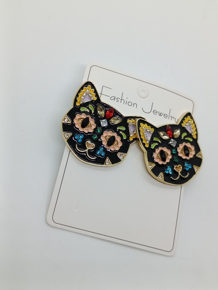 Renkli Nakışlı Mini Kedi Küpeler - Görsel 3