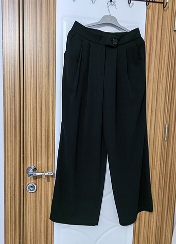 Trendyol & Milla Kumaş pantolon