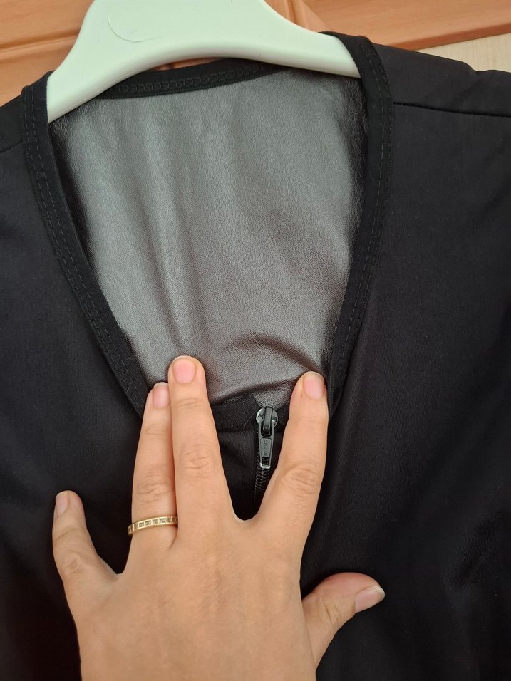 Fermuarlı Siyah sauna Kısa Kollu Kadın Üstü - Görsel 5