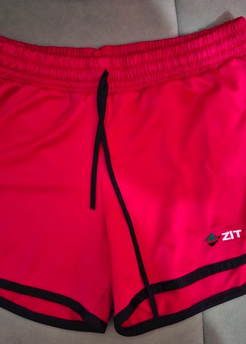 Kırmızı Siyah Detaylı Kadın Spor Takımı - Görsel 2