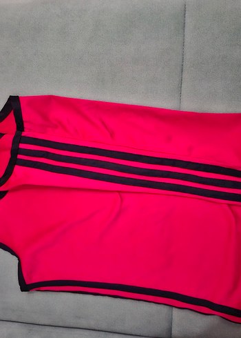 Kırmızı Siyah Detaylı Kadın Spor Takımı - Görsel 4