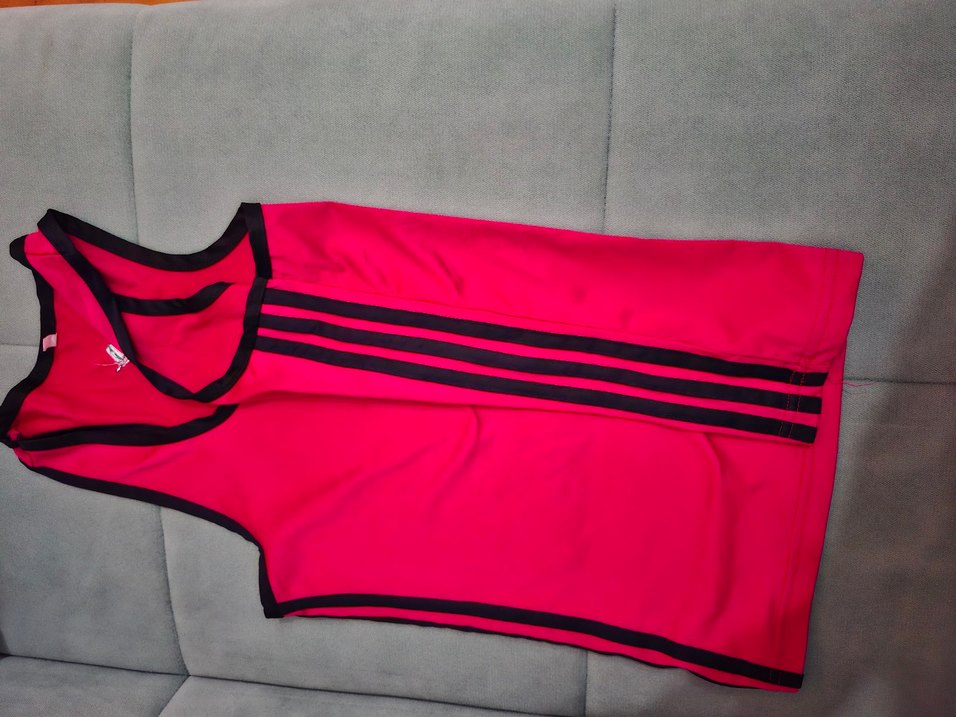 Kırmızı Siyah Detaylı Kadın Spor Takımı - Görsel 4