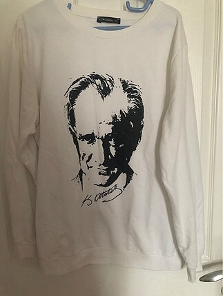 Atatürk baskılı beyaz sweatshirt