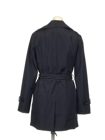 38 Beden Diğer Trenchcoat %70 İndirimli.