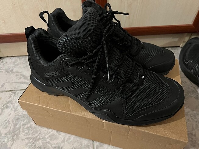 Adidas goratex outdoor ayakkabı