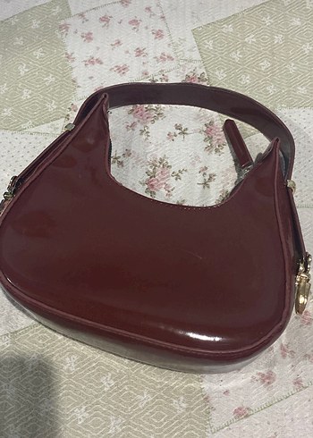 Bordo Parlak Deri Kadın Çantası - Görsel 2