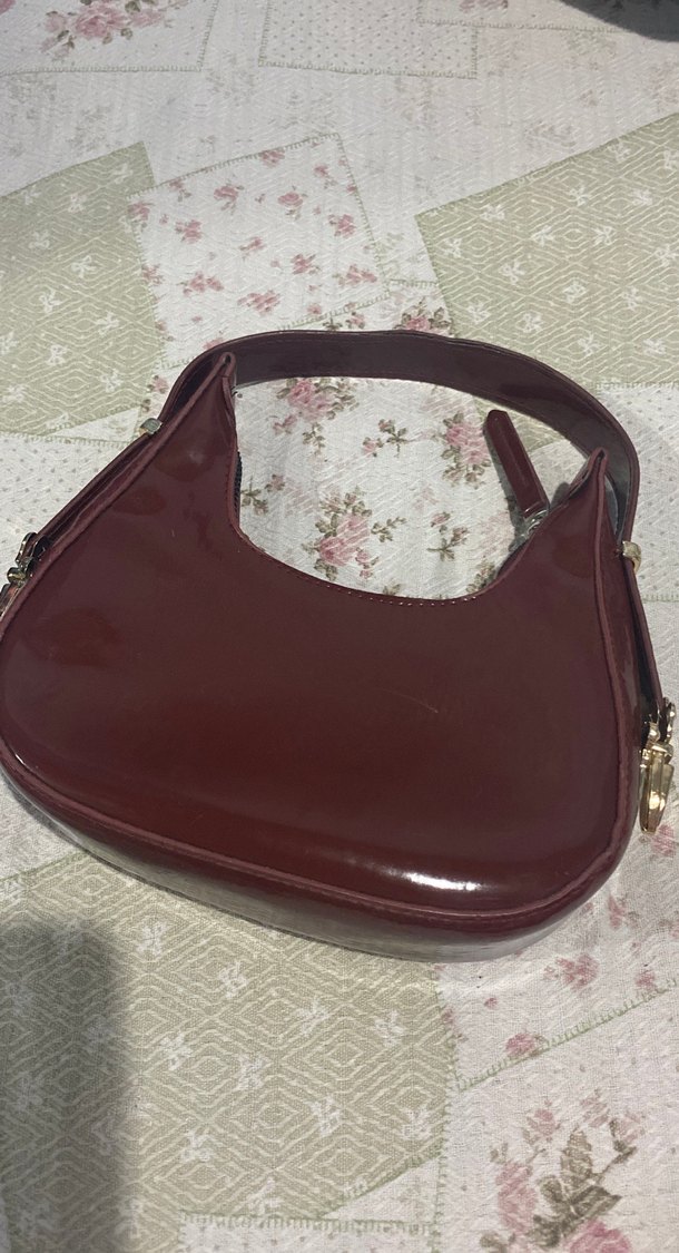 Bordo Parlak Deri Kadın Çantası - Görsel 2