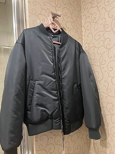 ZARA BOMBER CEKET