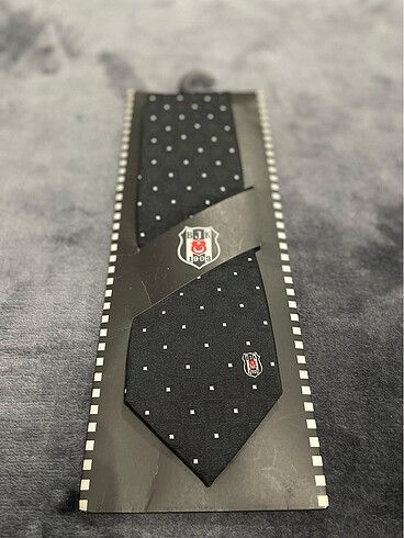 Beden siyah Renk BJK Kıravat, Panduf ve Atkı