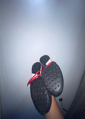 Dunlop 43 nmr Kırmızı siyah halı saha Futbol Ayakkabısı Bağcıklı - Görsel 7