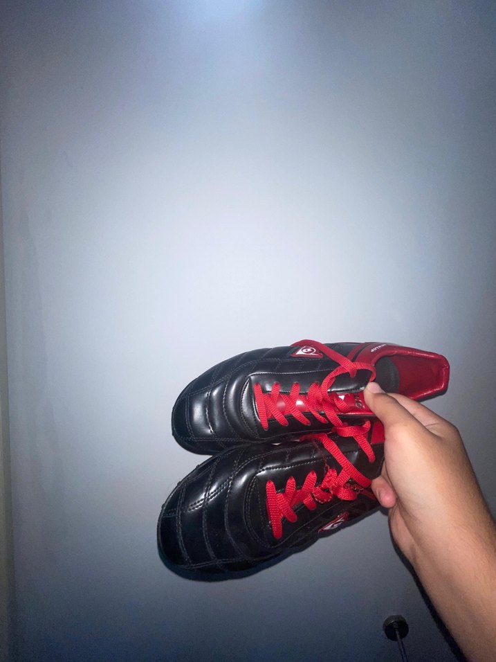 Dunlop 43 nmr Kırmızı siyah halı saha Futbol Ayakkabısı Bağcıklı - Görsel 4