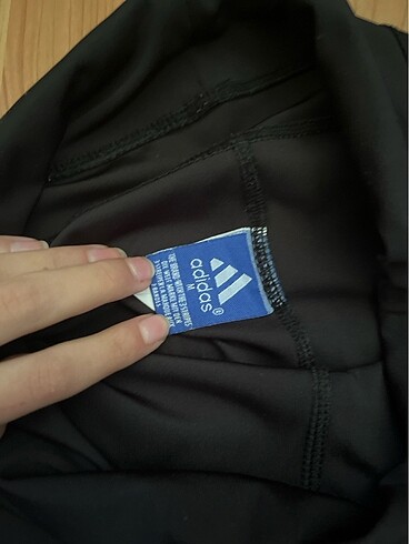Adidas kısa tayt
