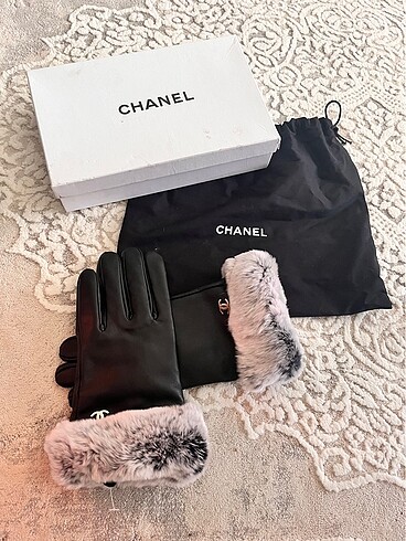  Beden Sıfır orijinal gerçek deri chanel eldiven