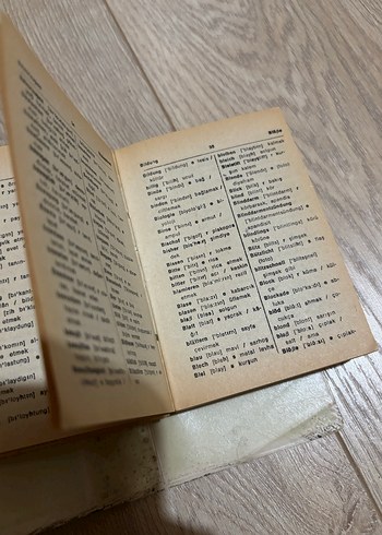 Fono Almanca-Türkçe Telaffuzlu Sözlük - Görsel 8