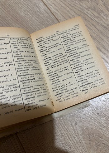 Fono Almanca-Türkçe Telaffuzlu Sözlük - Görsel 6