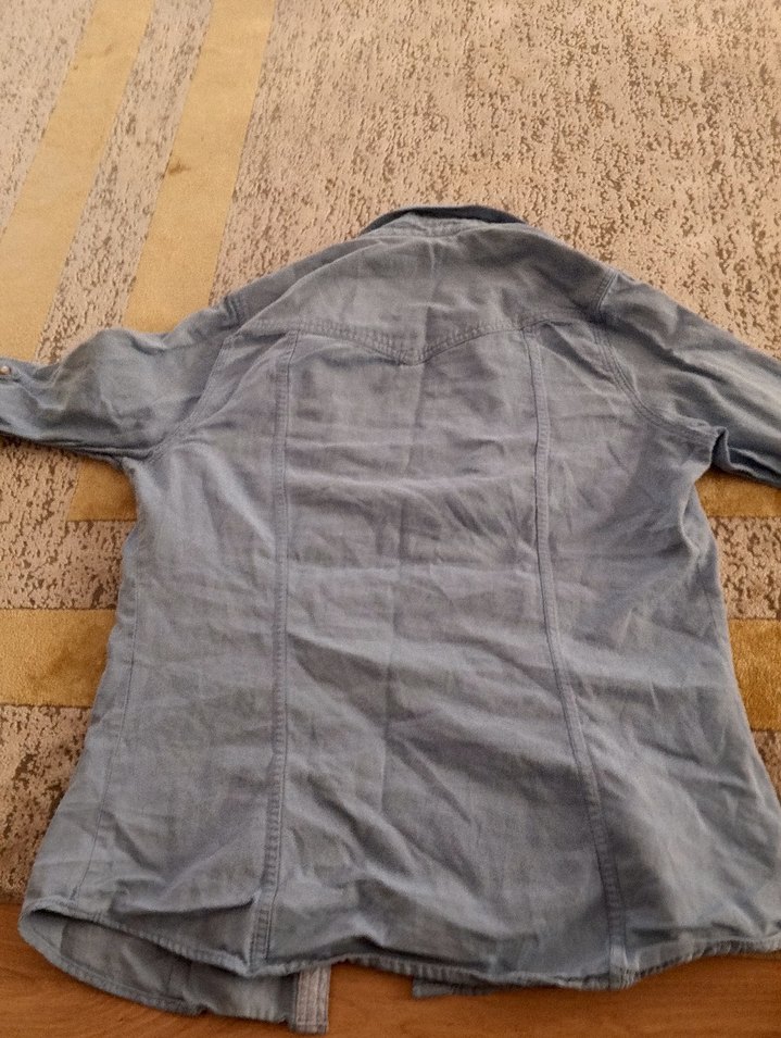 Düğmeli Gri Denim Kadın Gömlek - Görsel 4