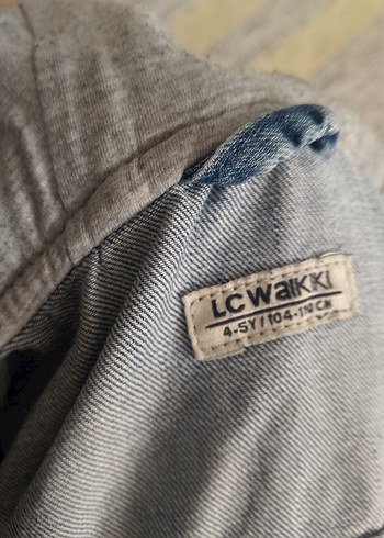 Gri Kapüşonlu  Denim Ceket - Görsel 3