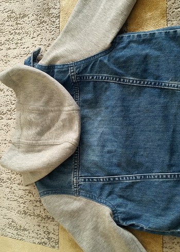 Gri Kapüşonlu  Denim Ceket - Görsel 2