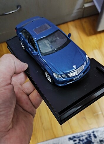 Mercedes Benz figür 