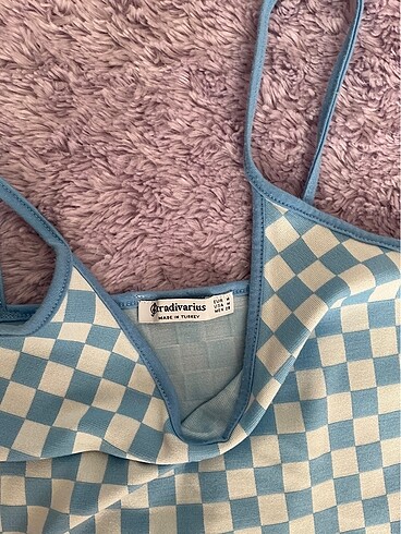 m Beden Stradivarius askılı crop