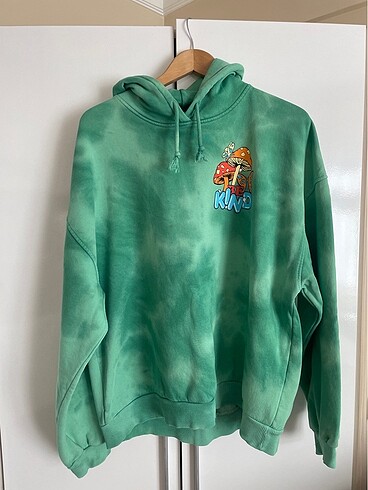s Beden Bershka baskılı batik oversize hoodie