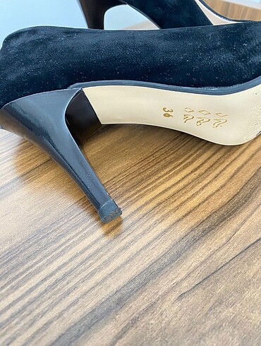 36 Beden siyah Renk Süet stiletto ayakkabı