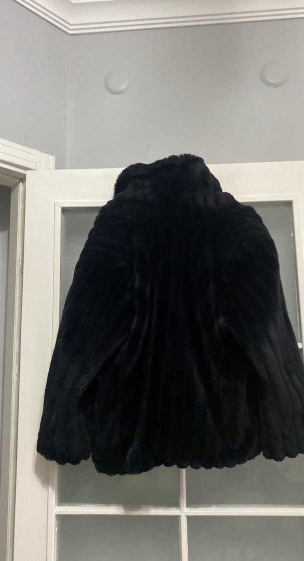 Siyah Kadın kürk manto - Görsel 5