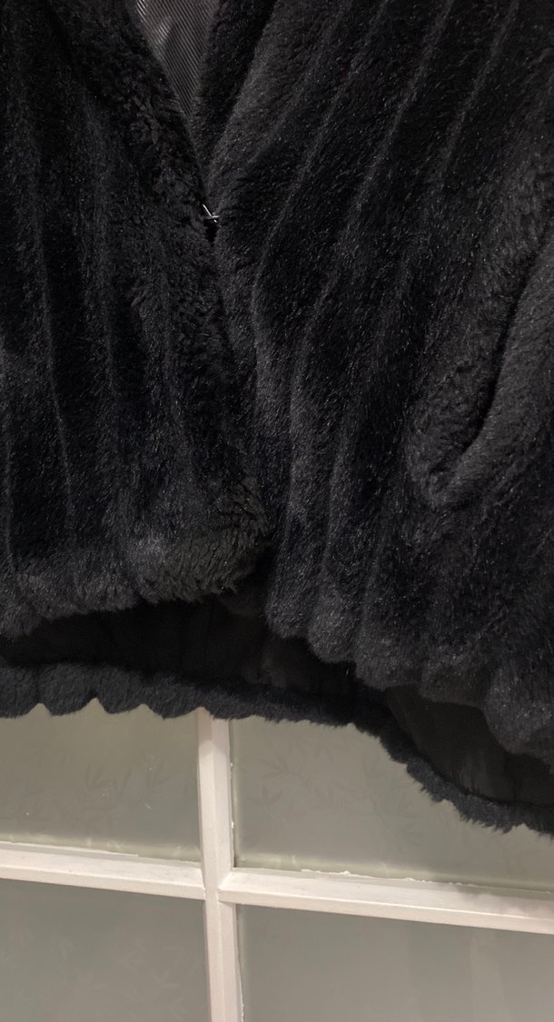 Siyah Kadın kürk manto - Görsel 3