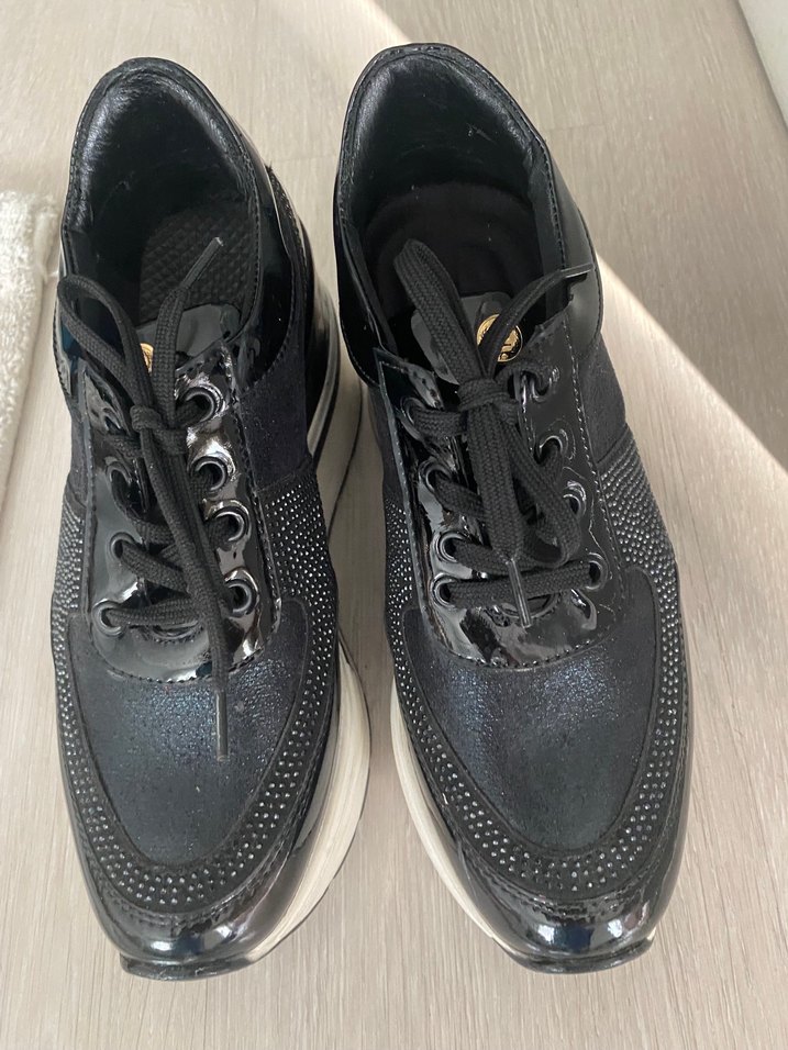 Siyah Bağcıklı Platform Kadın Spor Ayakkabı - Görsel 2